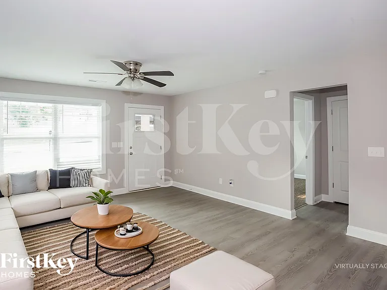 1009 W A St — Photo 5