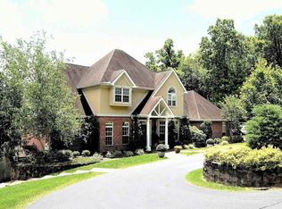 3650 Leighwood Dr, Ashland, KY 41102