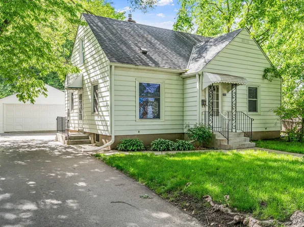 2800 Maryland Ave S, Saint Louis Park, MN 55426