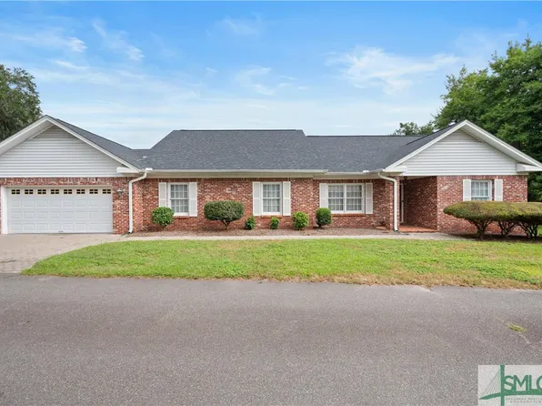 22 Wild Oak Road, Savannah, GA 31406