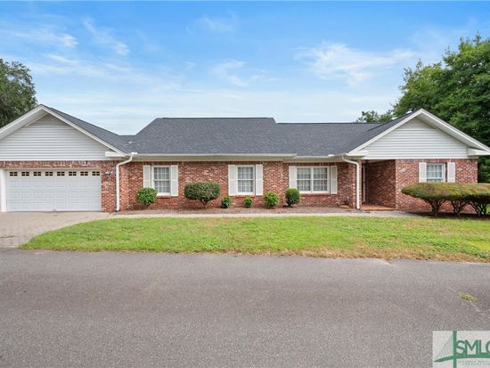 22 Wild Oak Road, Savannah, GA 31406