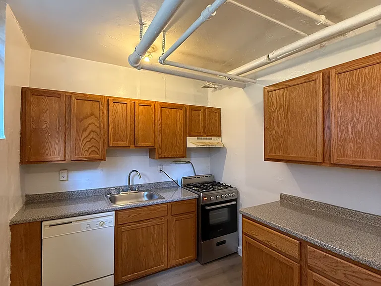 5851 Morrowfield Ave #15 — Photo 11