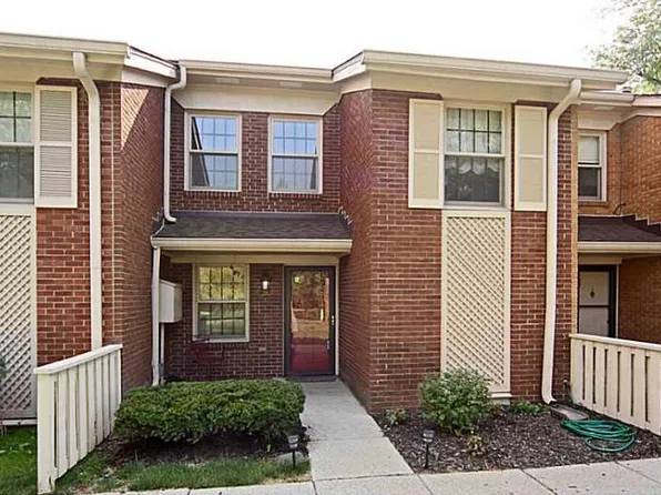5266 Whisperwood Ln, Indianapolis, IN 46226