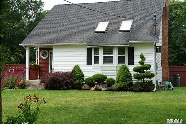 1st image of 391 Sleepy Hollow Dr