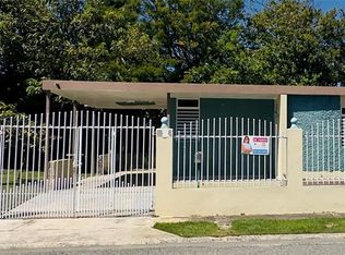 Cll9 Del Carmen #J2, Camuy, PR 00627