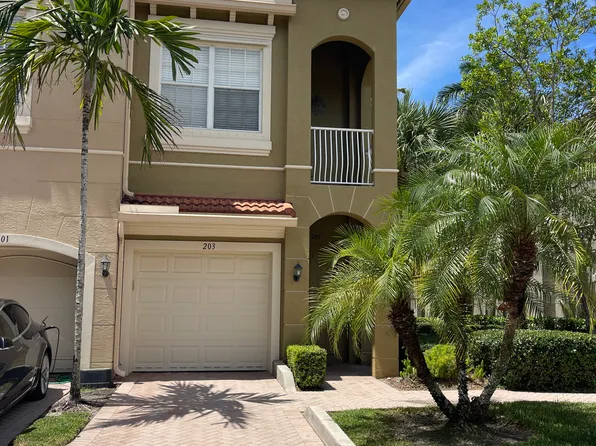4871 Bonsai Cir APT 203, Palm Beach Gardens, FL 33418