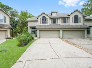 19 Bellisima Ct, Conroe, TX 77384