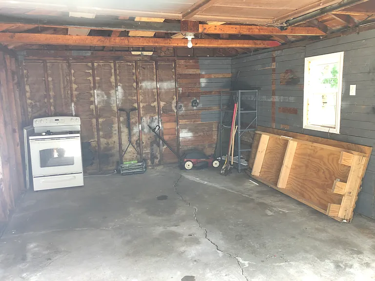 3036 Greenfield Rd — Photo 27
