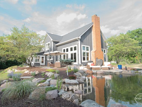 2714 Snow Ave SE, Lowell, MI 49331