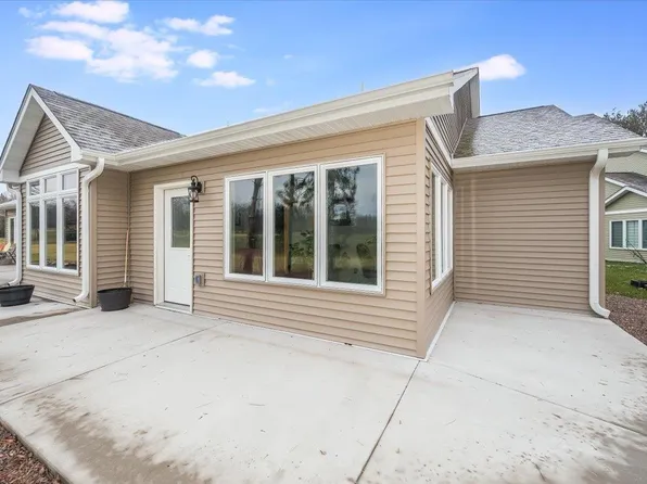 918 Cart Way Ln, Hinckley, MN 55037