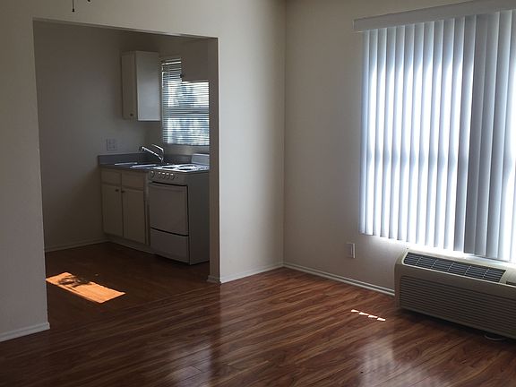3rd image of 297 Marengo Ave #306