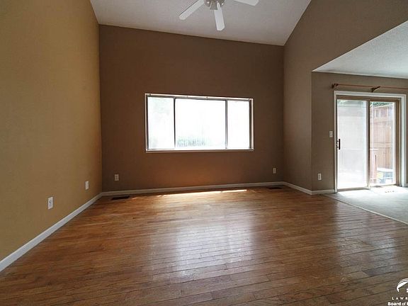 255 N Michigan St Lawrence, KS listing photo #2