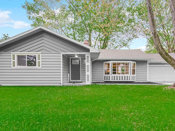 1248 Dogwood Dr, Chesterton, IN 46304