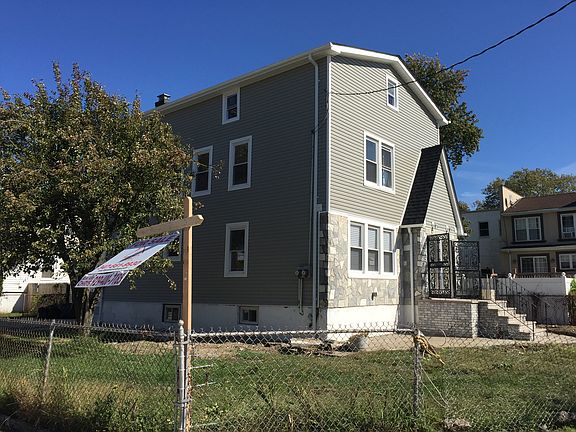 2nd image of 12201 172nd St