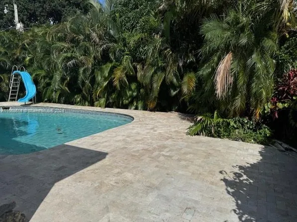 6421 Liberty St, Hollywood, FL 33024