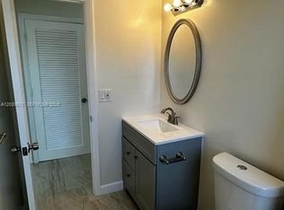 7480 SW 10th St Unit 202, Pompano Beach, FL 33068