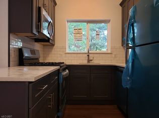 1201 Brittany Dr, Wayne, NJ 07470