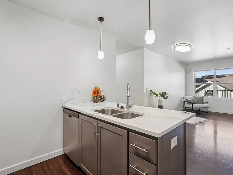 Haven Park Apartments — Photo 21