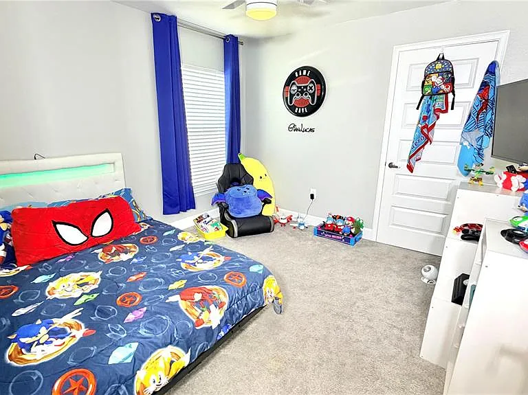 4015 Tullamore Ln — Photo 35