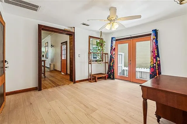 1611 Hollygrove St — Photo 12