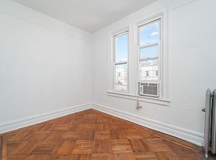 22-48 36th St #2, Astoria, NY 11105