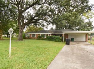 9001 Friendship Rd, Houston, TX 77080