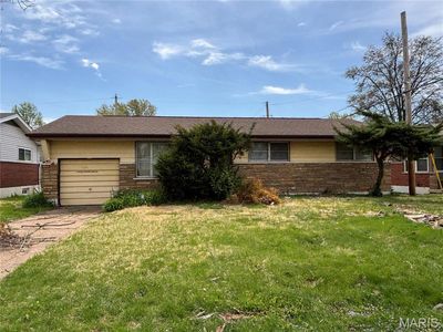 2206 Berwyn Dr, Saint Louis, MO, 63136