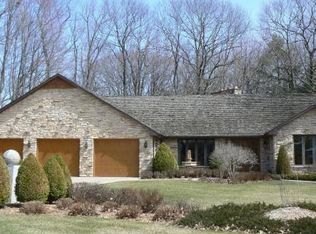 531 Acorn Dr, Oneida, WI 54155