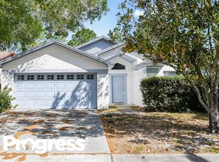 1445 Tiverton Dr, Brandon, FL 33511