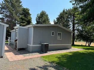 413 E 23rd Ave, Kennewick, WA 99337