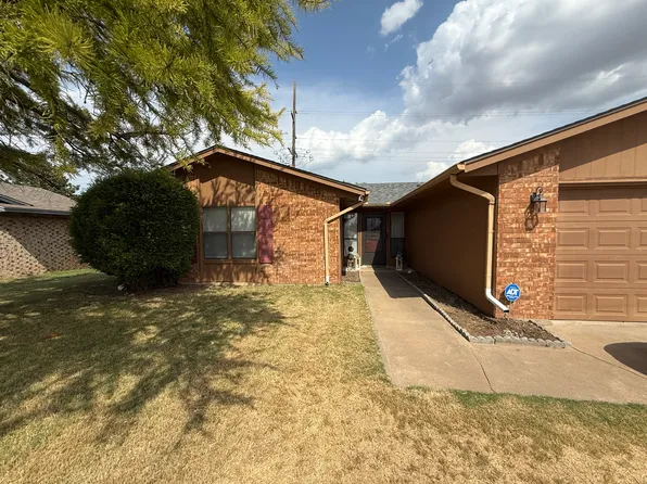 803 NW 68th St, Lawton, OK 73505