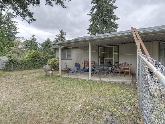 4th image of 1608 NW Scammell Ave