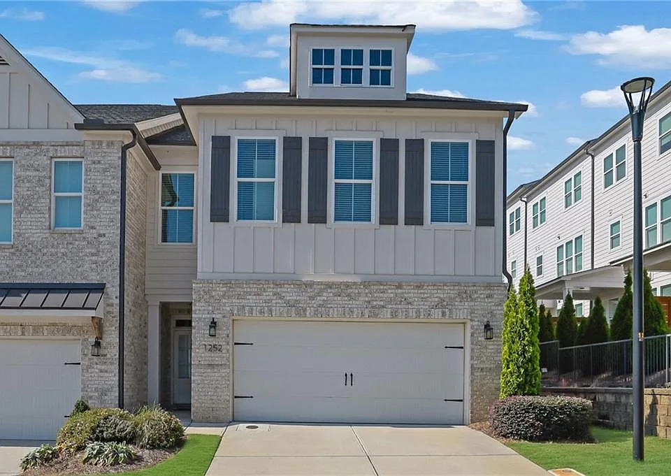 1252 Windmill Pkwy