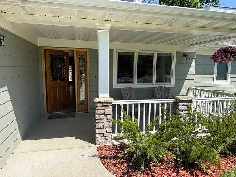 230 River Pl — Photo 3