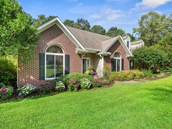 21 Ole Still Ln, Elgin, SC 29045