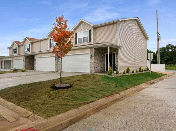 920 Penny Ct, Hobart, IN 46342