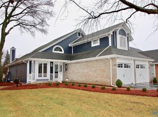 9384 Golf Creek Ln, Perrysburg, OH 43551