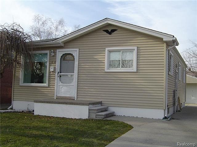 1st image of 4010 Longtin Ave