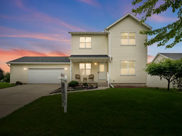 517 Bergum Rd, Mount Horeb, WI 53572