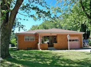 2121 S Erie Ave, Wichita, KS 67211