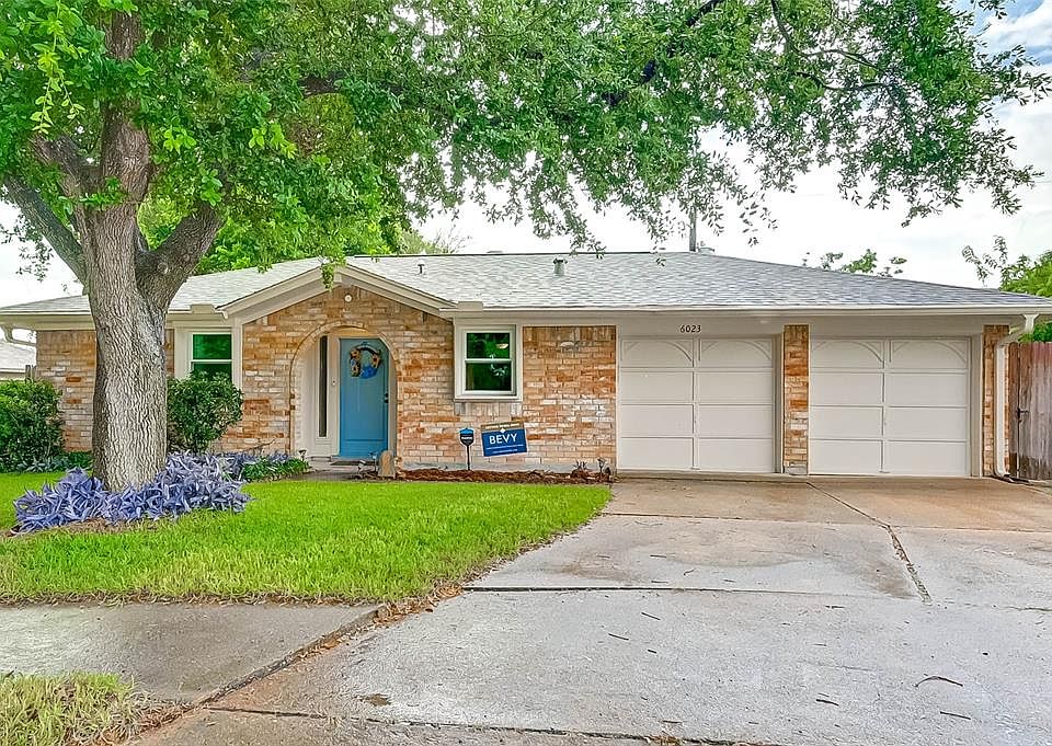 Welcome to 6023 Chrystell Lane!