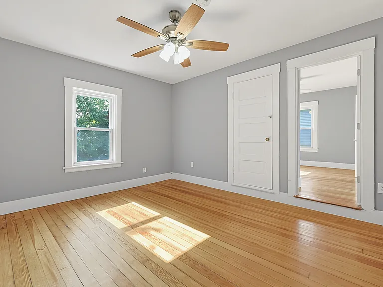 12-12R Granite St #3 — Photo 19