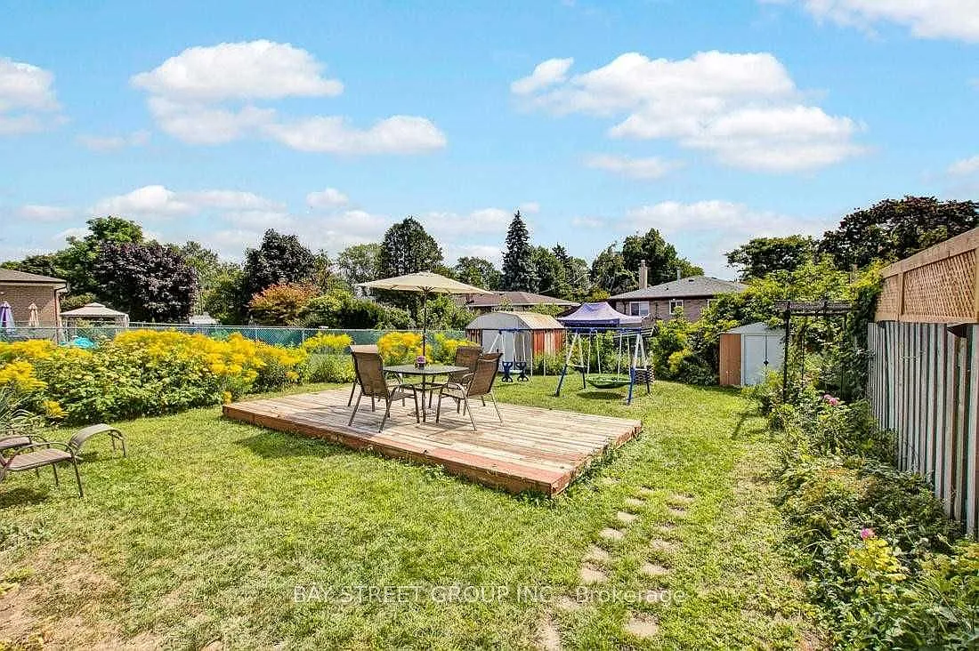 3 bed, $2,500 — Photo 4