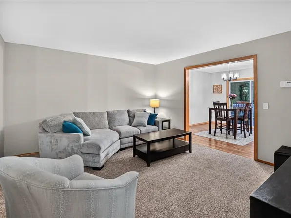 1210 Twinleaf Ln, Madison, WI 53719