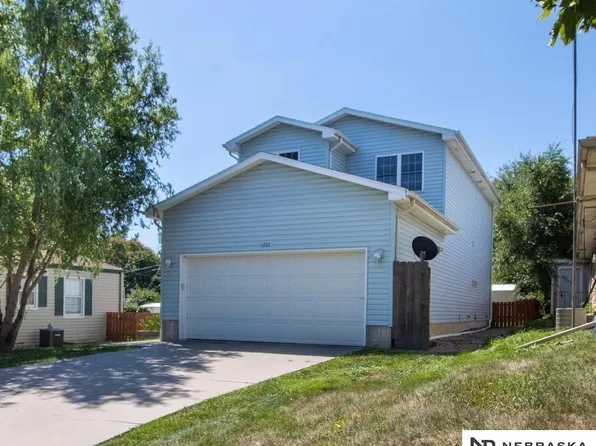 1707 Dakota St, Lincoln, NE 68502
