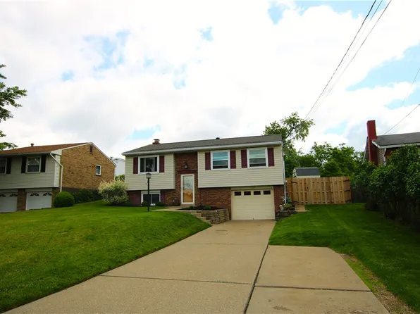 120 Farmcrest Dr, Oakdale, PA 15071