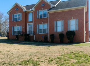 208 E Bend Ct, Old Hickory, TN 37138