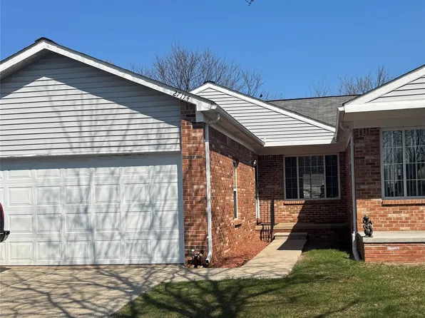 27114 Antonio Dr, Roseville, MI 48066
