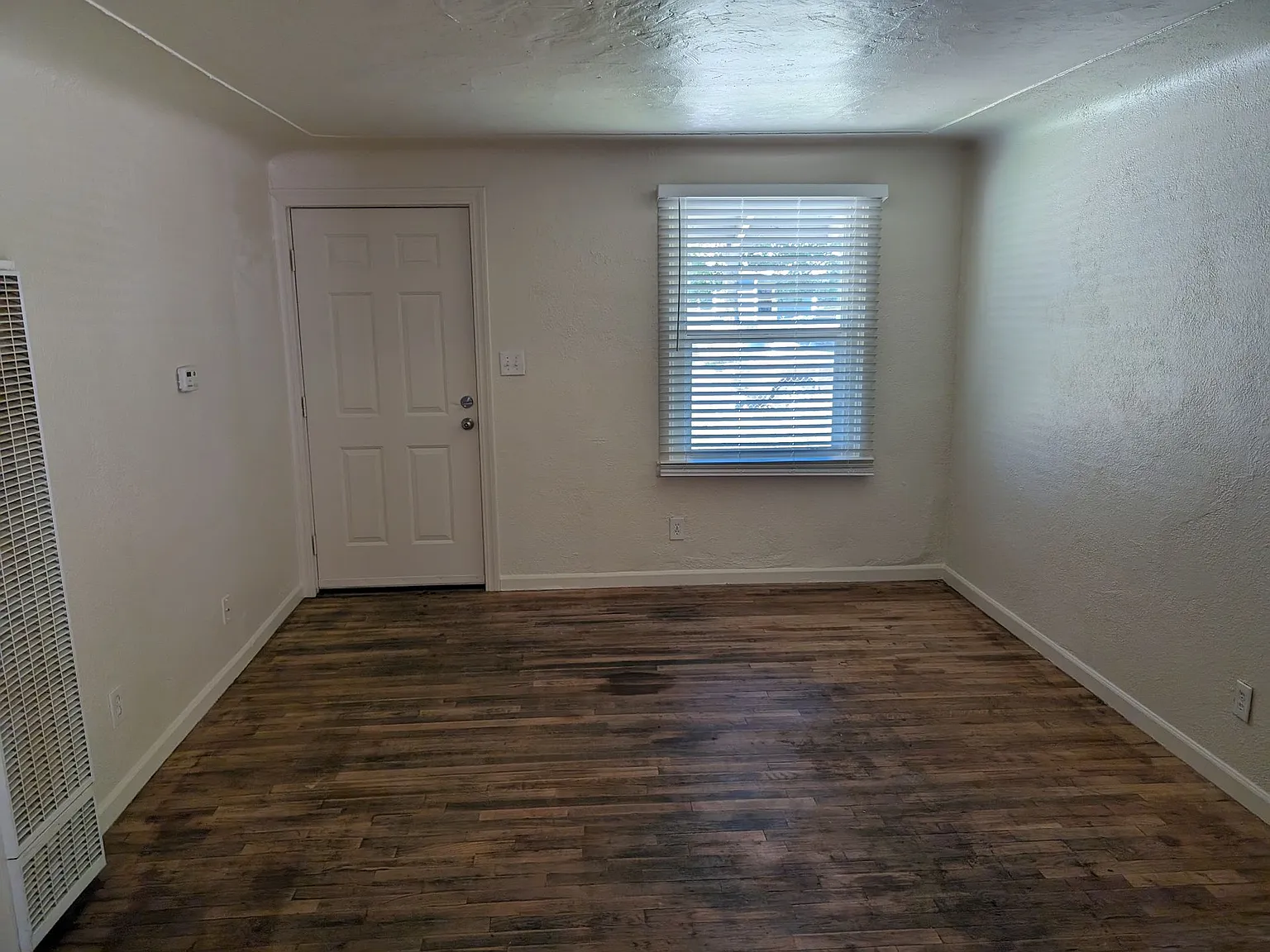 Cozy Aurora Condo — Photo 2