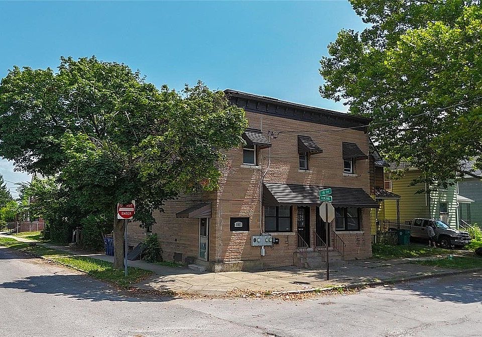 1st image of 1023 15th St #2L